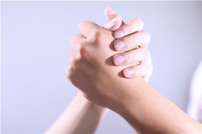 【权威解读】国家统计局贸经司首席统计师袁彦解读1—2月份消费市场数据